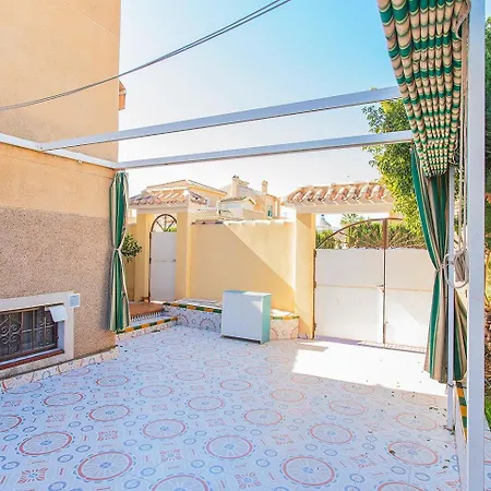 159 Cozy Adosado Alicante-holiday Torrevieja