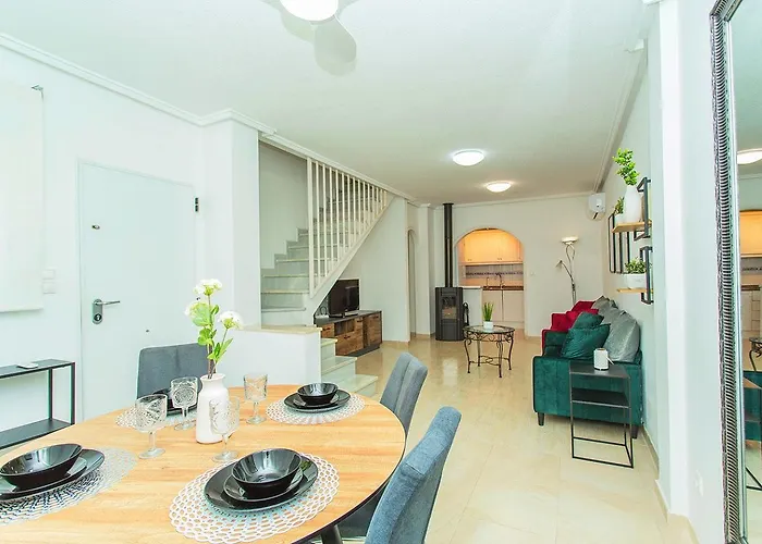 159 Cozy Adosado Alicante-holiday *