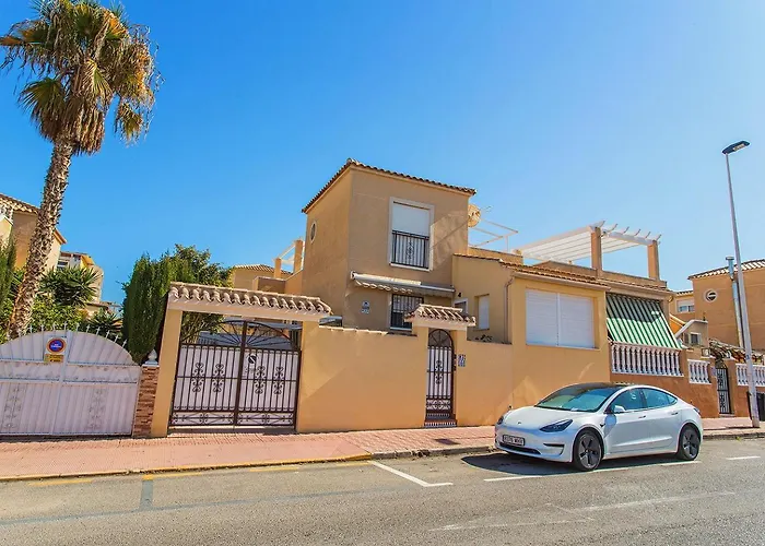 159 Cozy Adosado Alicante-holiday Semesterbostad