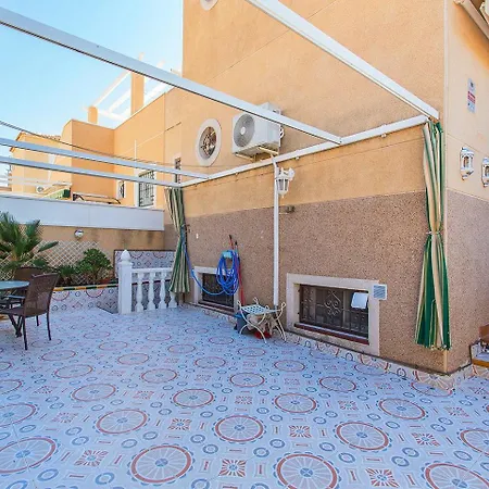159 Cozy Adosado Alicante-holiday